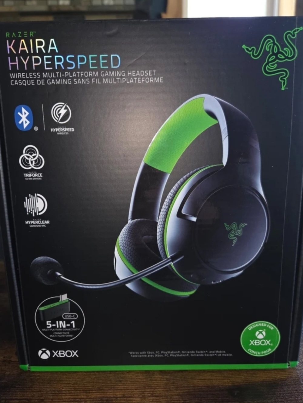 Razar Kaira Hyperspeed wireless gaming headset - Picture 3 of 10